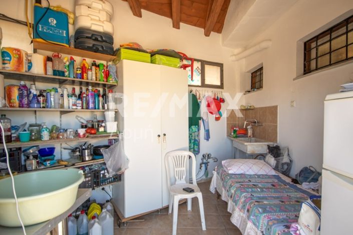 Image No.56-Appartement de 6 chambres à vendre à Kalamaki