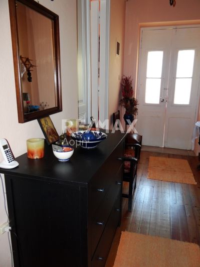 Image No.11-3 Bed Property for sale