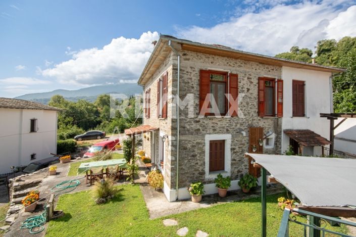 Image No.47-3 Bed Property for sale