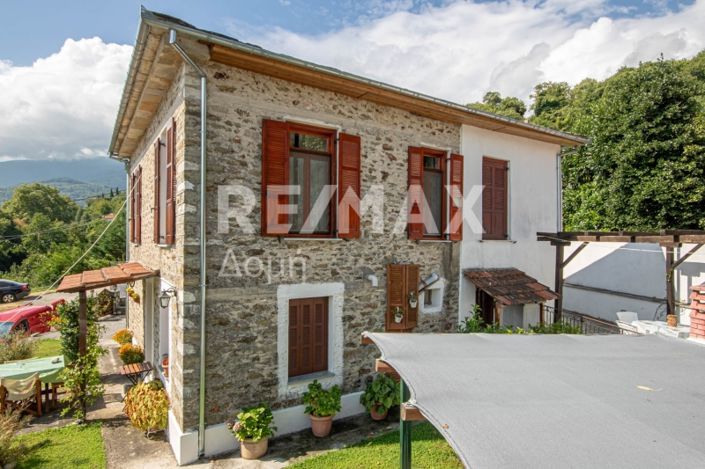 Image No.48-3 Bed Property for sale