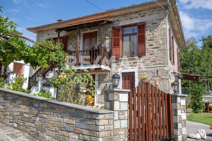 Image No.57-3 Bed Property for sale