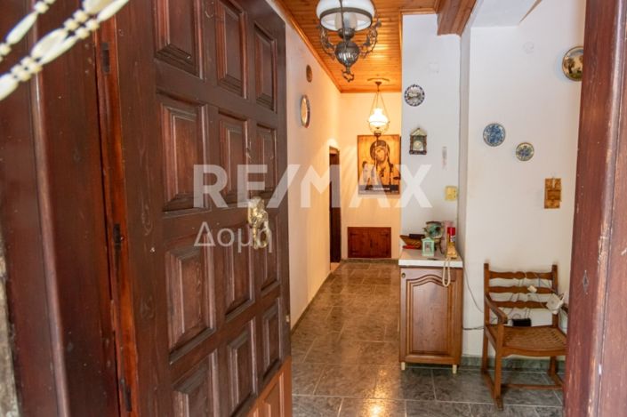 Image No.21-5 Bed House for sale