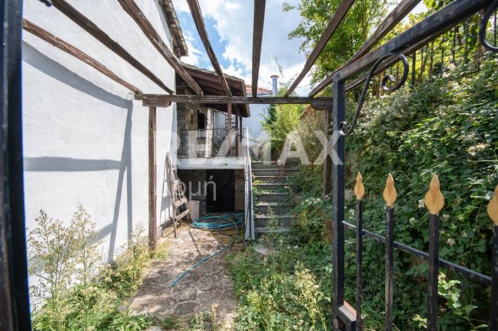 Image No.44-5 Bed House for sale