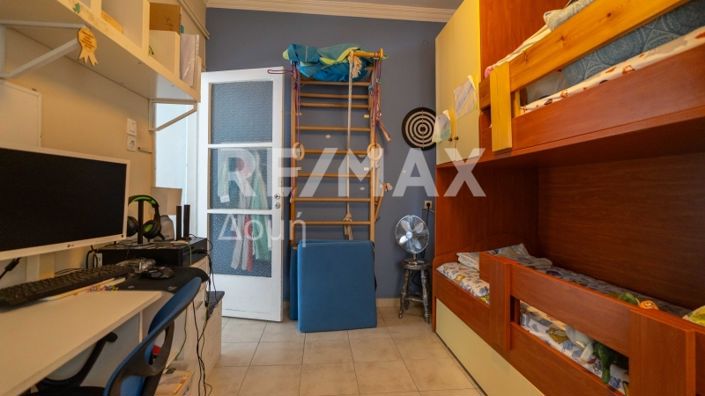 Image No.30-4 Bed Property for sale