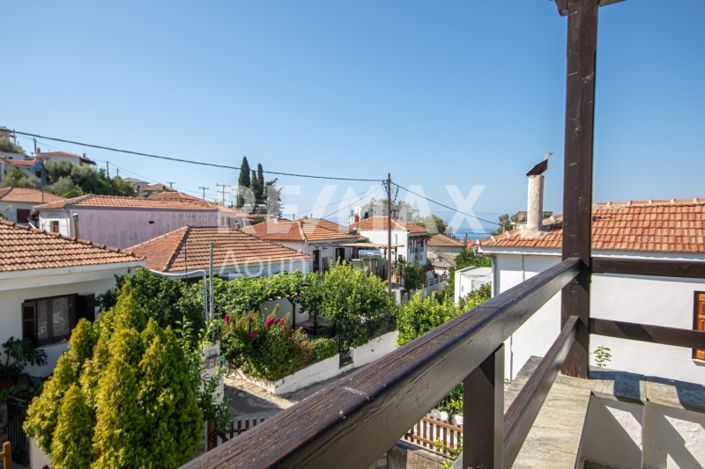 Image No.44-4 Bed Property for sale