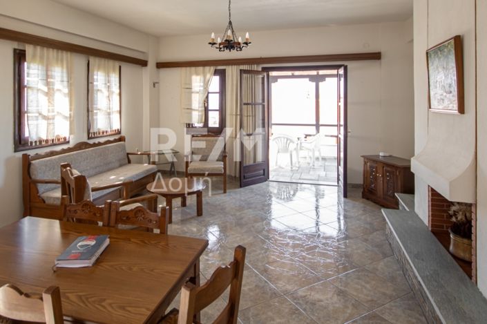 Image No.9-4 Bed Property for sale