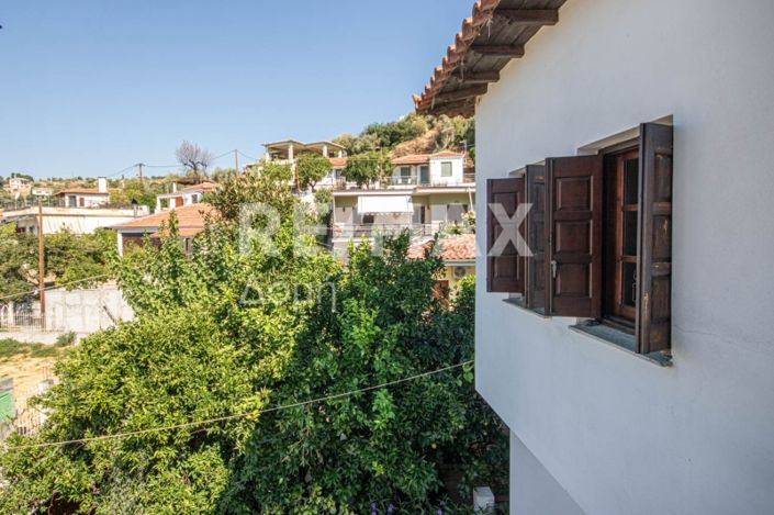 Image No.27-4 Bed Property for sale