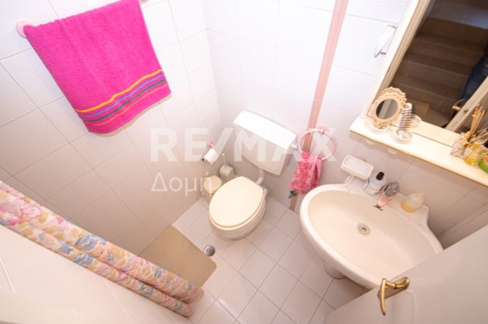 Image No.44-4 Bed Maisonette for sale