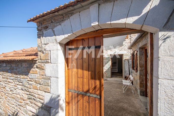 Image No.34-Maison de 2 chambres à vendre à Magnésie