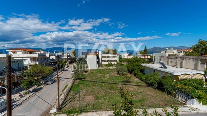 Image No.28-11 Bed Property for sale