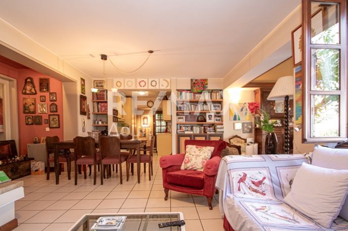 Image No.54-4 Bed Maisonette for sale