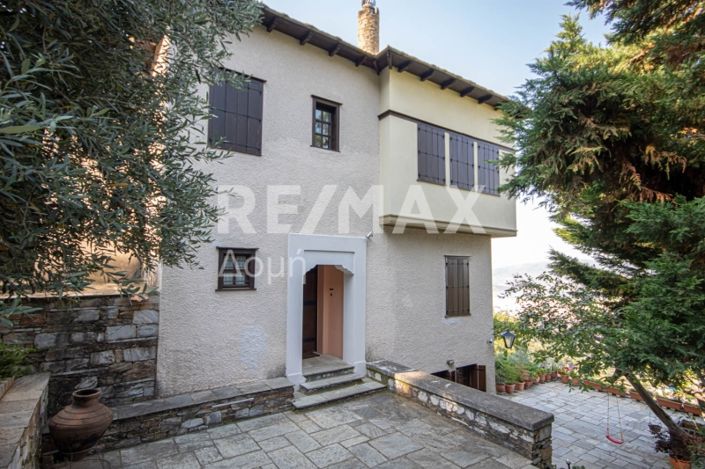 Image No.1-4 Bed Maisonette for sale