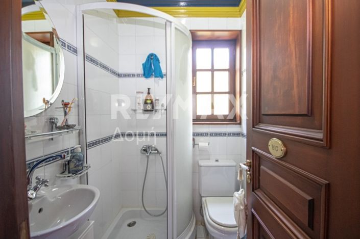 Image No.22-4 Bed Maisonette for sale