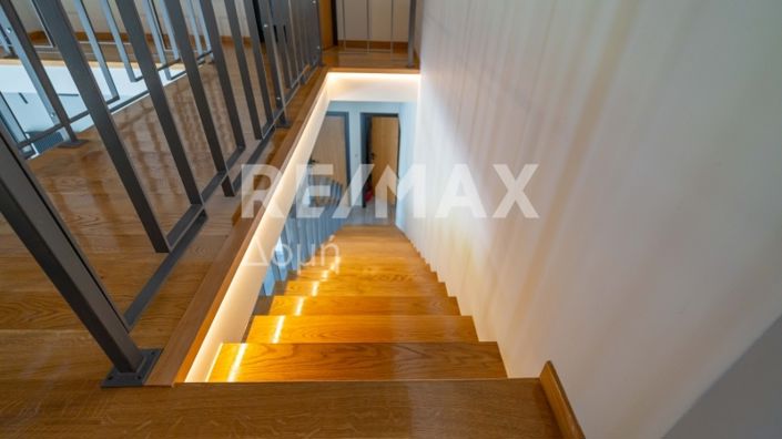 Image No.29-4 Bed Maisonette for sale