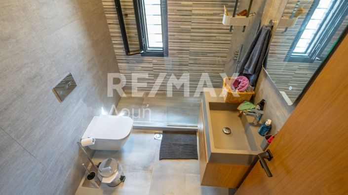 Image No.43-4 Bed Maisonette for sale