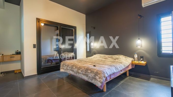 Image No.52-4 Bed Maisonette for sale