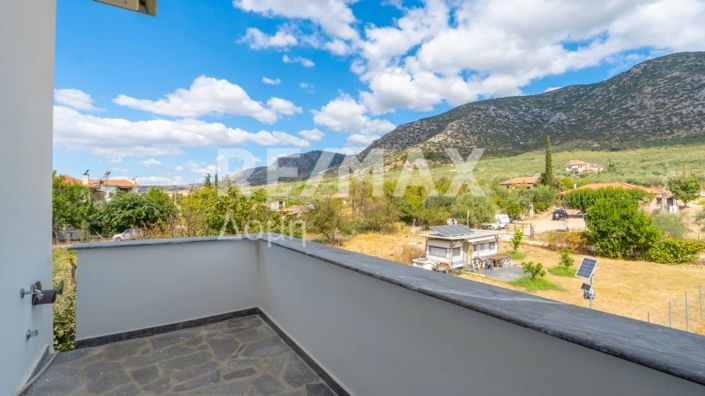 Image No.58-4 Bed Maisonette for sale