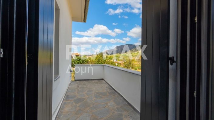 Image No.60-4 Bed Maisonette for sale