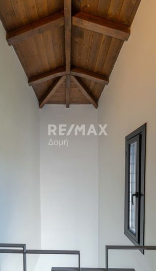 Image No.66-4 Bed Maisonette for sale