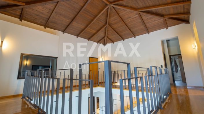 Image No.68-4 Bed Maisonette for sale