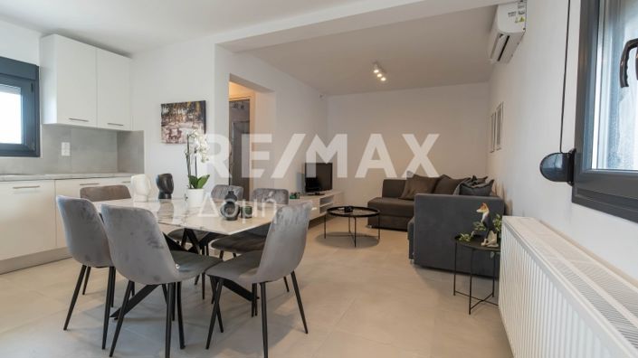 Image No.2-Propriété de 2 chambres à vendre à Skopelos