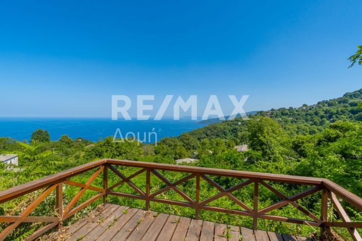 Image No.50-5 Bed Property for sale