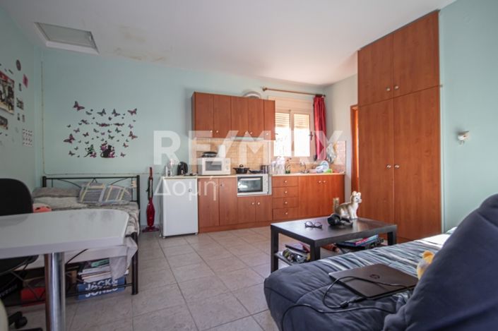 Image No.9-6 Bed Property for sale