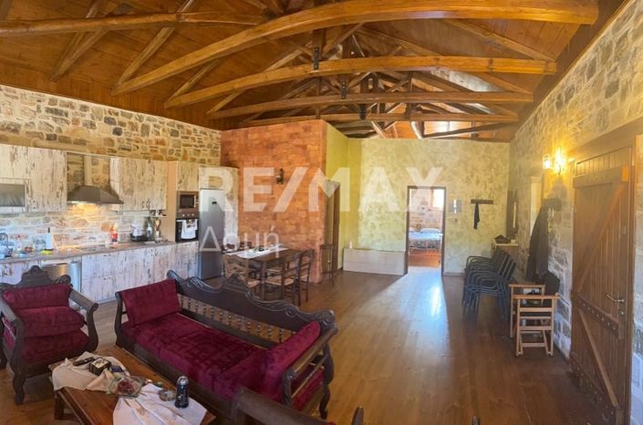 Image No.13-2 Bed House for sale