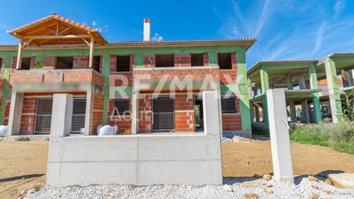 Image No.4-Maisonette de 3 chambres à vendre à Center