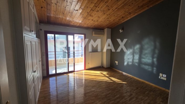 Image No.11-4 Bed Maisonette for sale