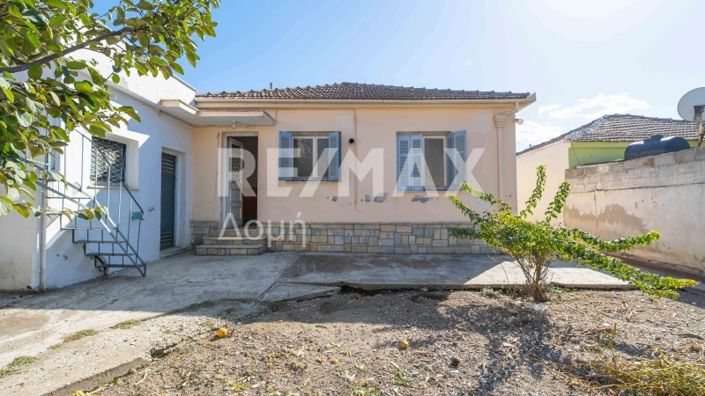 Image No.14-2 Bed Property for sale