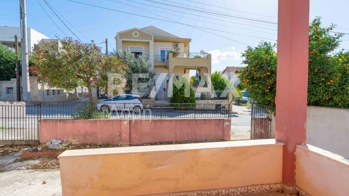 Image No.35-2 Bed Property for sale