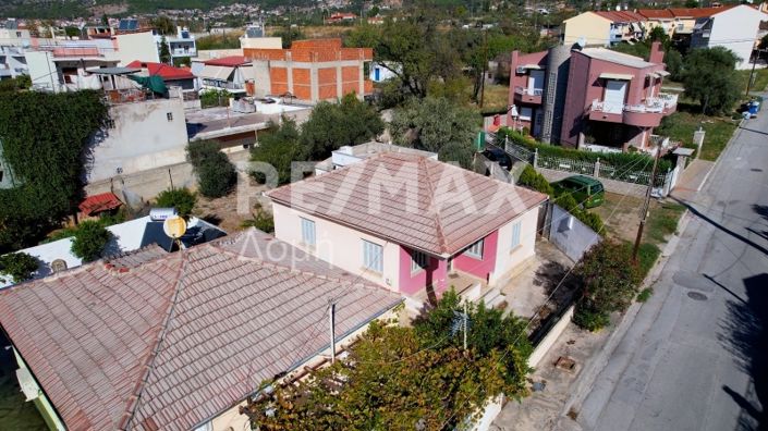 Image No.40-2 Bed Property for sale