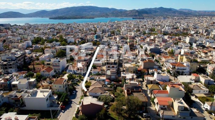 Image No.43-2 Bed Property for sale