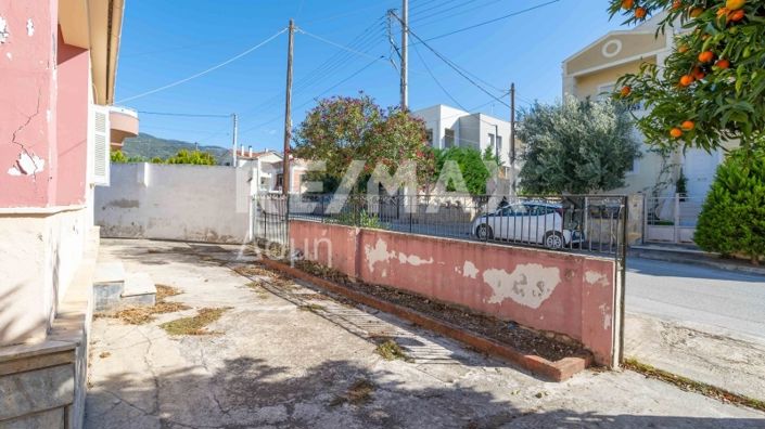 Image No.57-2 Bed Property for sale