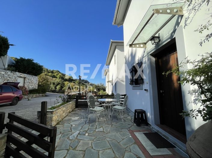 Image No.32-3 Bed Maisonette for sale