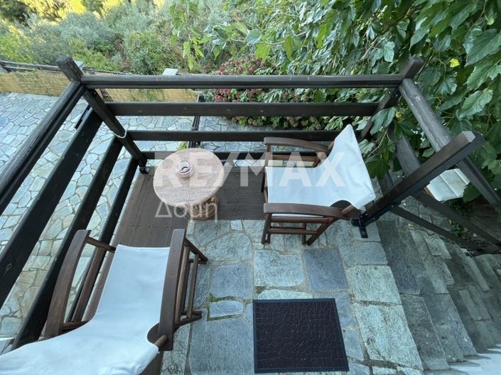 Image No.37-3 Bed Maisonette for sale