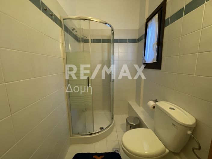 Image No.54-3 Bed Maisonette for sale