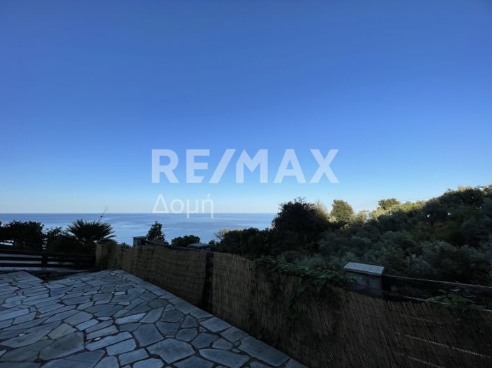 Image No.68-3 Bed Maisonette for sale