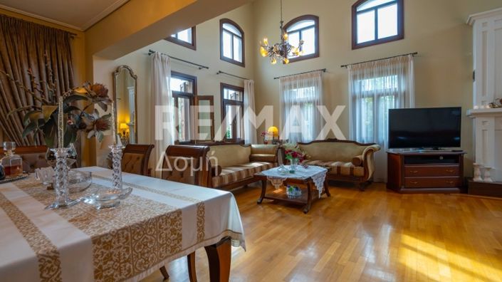 Image No.13-4 Bed Property for sale