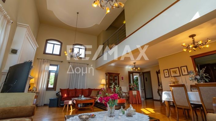 Image No.17-4 Bed Property for sale