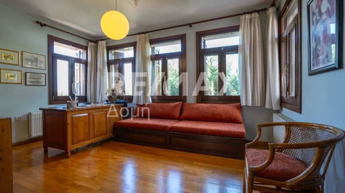 Image No.31-4 Bed Property for sale