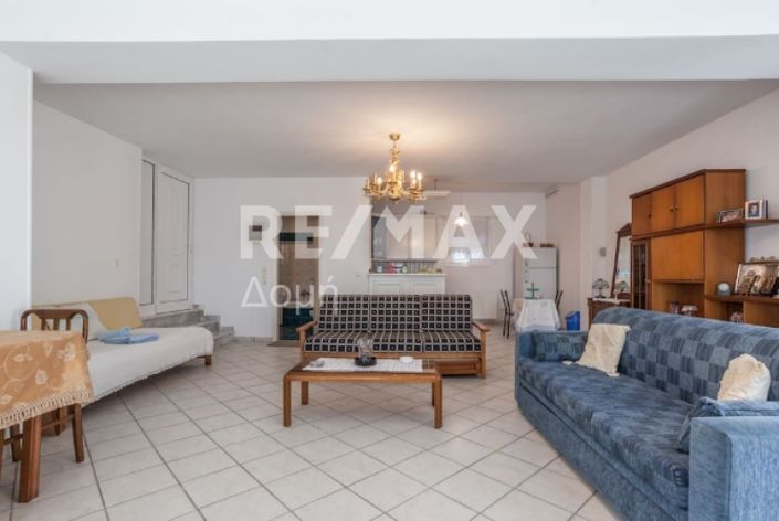 Image No.7-Propriété de 4 chambres à vendre à Magnésie