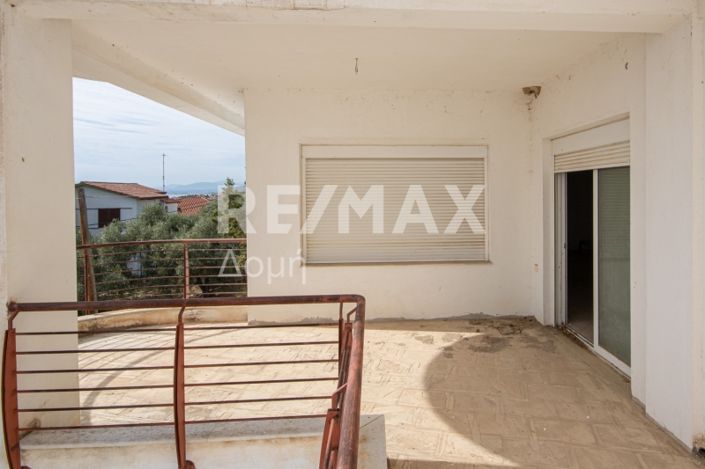 Image No.19-3 Bed Maisonette for sale