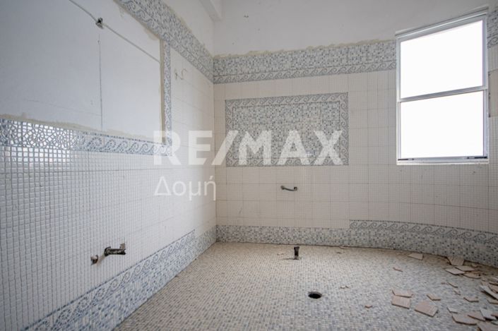 Image No.23-3 Bed Maisonette for sale