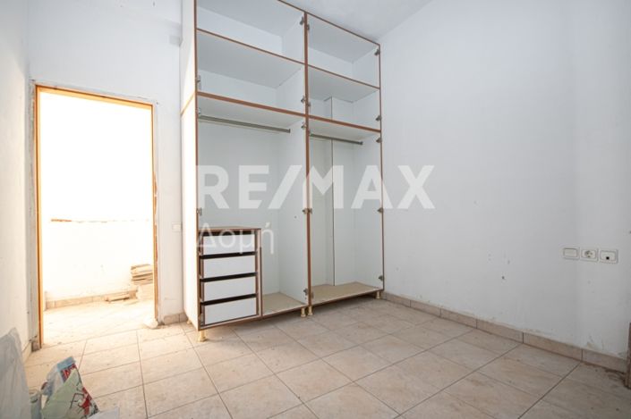 Image No.25-3 Bed Maisonette for sale