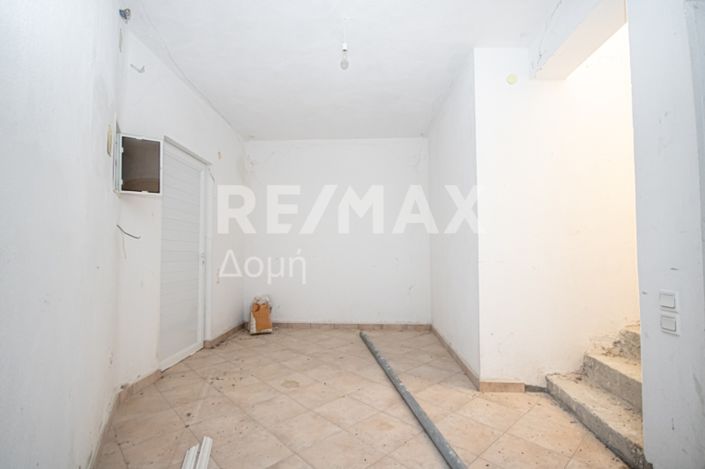 Image No.29-3 Bed Maisonette for sale