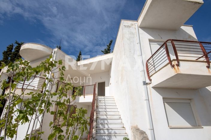 Image No.33-3 Bed Maisonette for sale