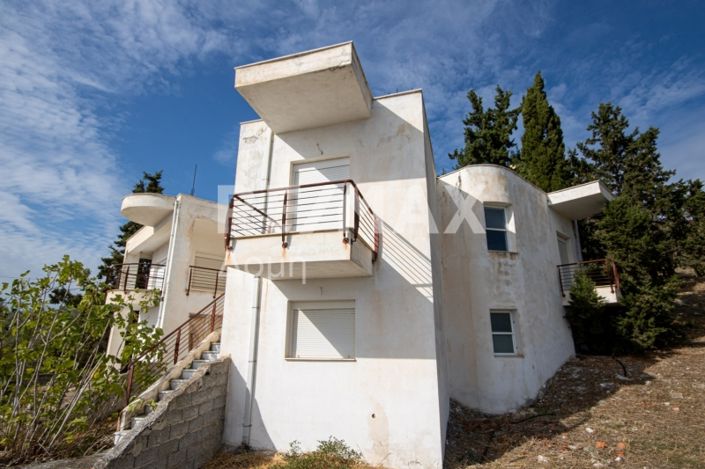 Image No.34-3 Bed Maisonette for sale