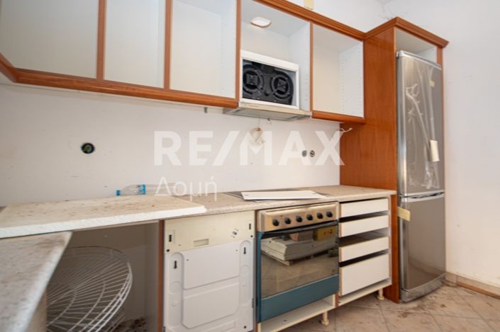 Image No.8-3 Bed Maisonette for sale